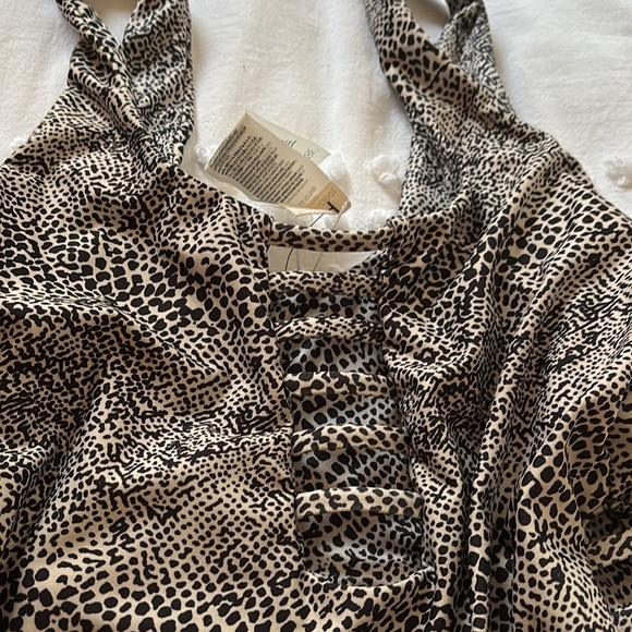 Volcom Monochrome Animal Print Swimsuit sz L - Picture 3 of 5